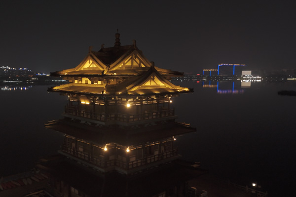 宜興宜園云溪樓夜景環(huán)繞航拍-近距離環(huán)繞練習(xí)